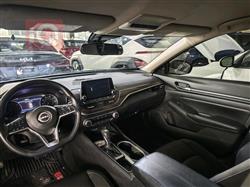 نيسان ألتيما